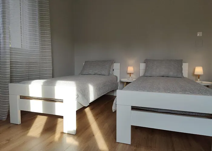 Cattinara Panzió Trieszt